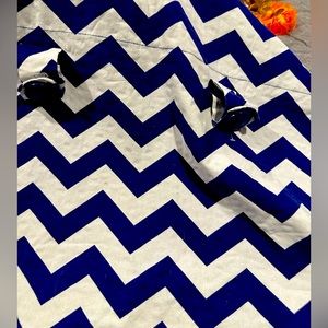 Canopy Couture Jagger car seat cover, blue and white chevron,